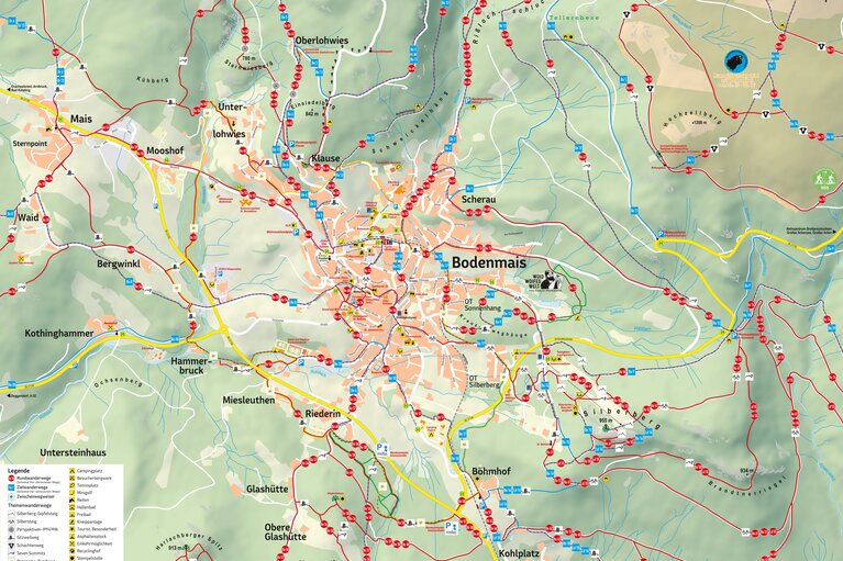 Eine topographische Karte zeigt Bodenmais und Umgebung samt Wanderwege. | © Bodenmais Tourismus & Marketing GmbH